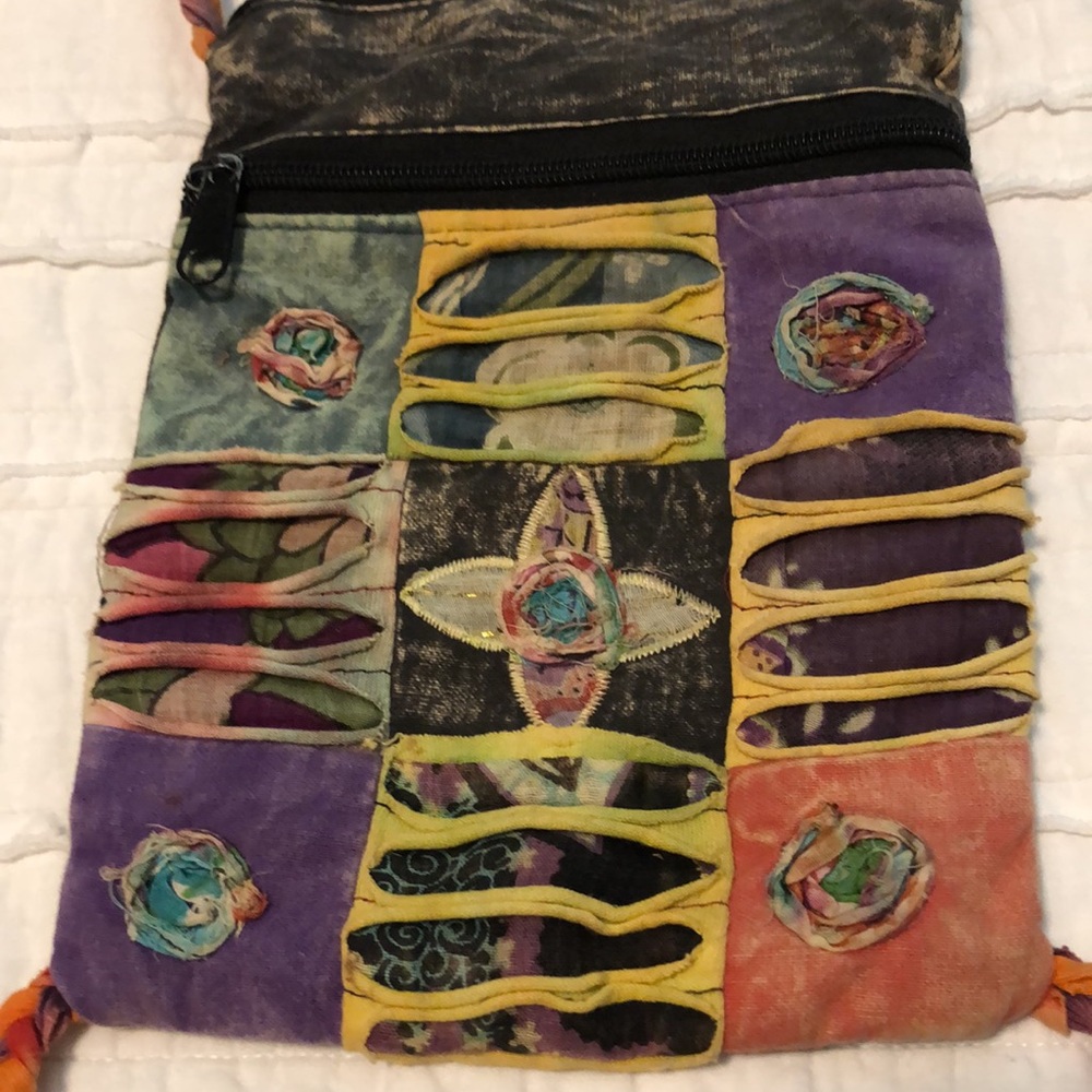 Cross Body Purse - Picture 2 of 10
